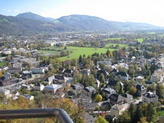 Austria: orasul Salzburg vazut de la Fortareata Hohensalzburg