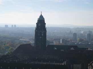 Dresda, Primaria vazuta din turnul Bisericii Maicii Domnului (Frauenkirche)