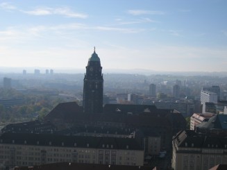 Dresda, Primaria vazuta din turnul Bisericii Maicii Domnului (Frauenkirche)