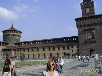 Milano - Castelul Sforzesco şi Pinacoteca sa