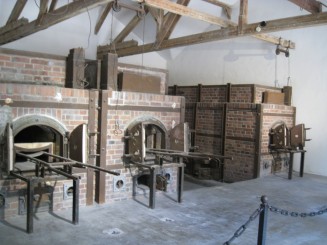 Germania: Lagarul nazist de la Dachau (crematoriul)