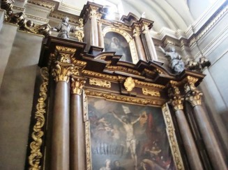 Întotdeauna  fermecătoare