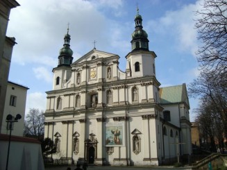 Întotdeauna  fermecătoare