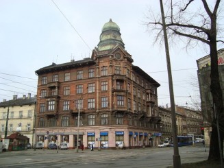 Întotdeauna  fermecătoare