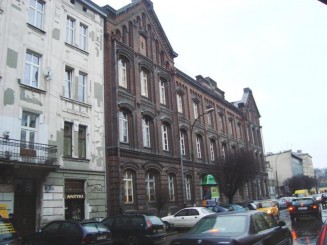 Întotdeauna  fermecătoare