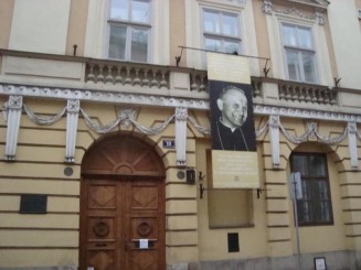 Întotdeauna  fermecătoare