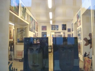 Întotdeauna  fermecătoare