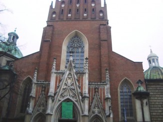 Întotdeauna  fermecătoare