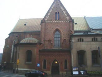 Întotdeauna  fermecătoare