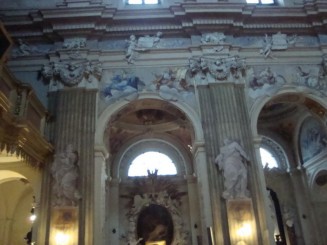 Întotdeauna  fermecătoare