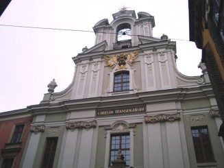 Întotdeauna  fermecătoare