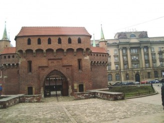 Întotdeauna  fermecătoare