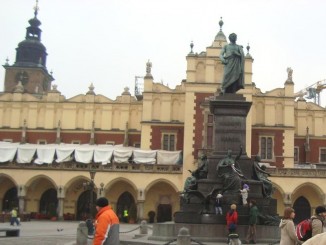 Întotdeauna  fermecătoare