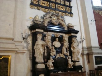 Întotdeauna  fermecătoare