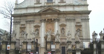 Întotdeauna  fermecătoare