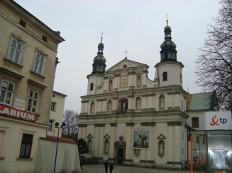 Întotdeauna  fermecătoare