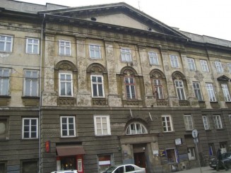 Întotdeauna  fermecătoare