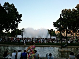 SPECTACOL FANTANILE MAGICE