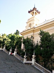 URCARE LA PALATUL NATIONAL