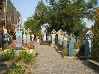 Veselie-n cimitir !!!