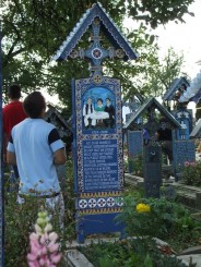 Veselie-n cimitir !!!