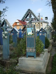 Cimitirul Vesel de la SÄƒpÃ¢nÅ£a