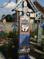 Veselie-n cimitir !!!