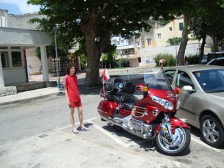 Croatia - Staţiunea Omis şi rafting în canionul râului Cetina.