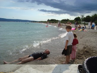Croatia - Staţiunea Omis şi rafting în canionul râului Cetina.