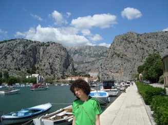 Croatia - Staţiunea Omis şi rafting în canionul râului Cetina.
