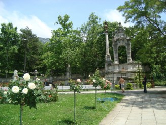 Yalta - Castelul Masandra si Cramele Masandra