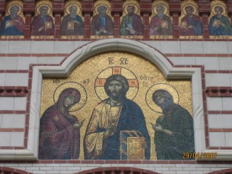 Biserica Manastirii Rohia-mozaicul de pe frontispiciu - 