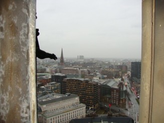 Frig si ploaie la Hamburg
