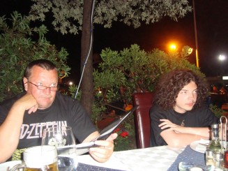 Muntenegru - Budva by night (Promenada)