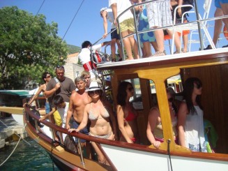 Boat trip Croatia -  Jelsa ( Hrav island ), Bol ( Brac Island )