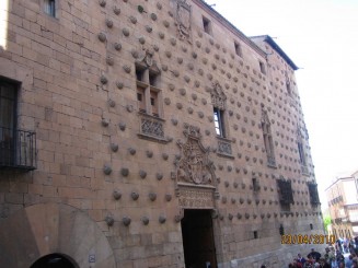 Casa cu scoici