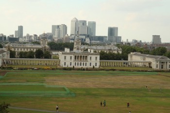 vedere din Greenwich Park spre Canary Wharf
