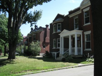 Montreal, cateva casute ...