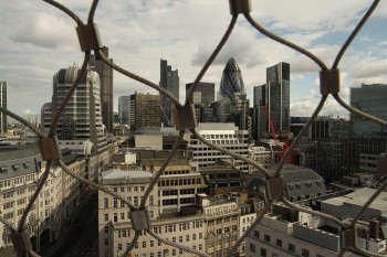 The Monument - vedere catre City (est)