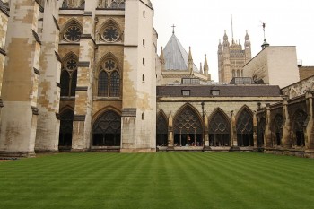 Westminster Abbey - curtea interioara