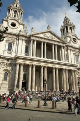 Catedrala Sf. Paul - dinspre vest (intrarea)