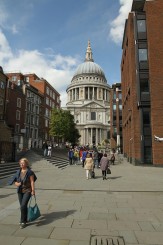 Catedrala Sf. Paul (dinspre Milenium Bridge)