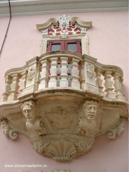 Cetatea Devei, Magna Curia si Biserica Reformata