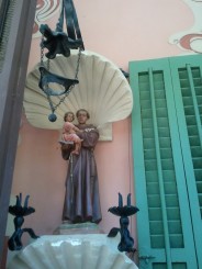interior muzeu(casa unde a stat si Gaudi)