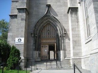 Montreal, Biserica din Cartierul Gay (Biserica Sfantul Apostol Petru)