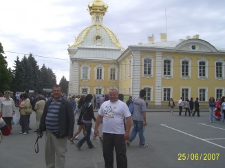 Castelul Petergof ( Petrodvoret) -Rusia
