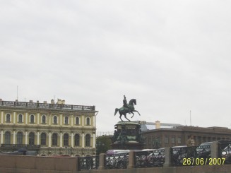 Cu barca pe Neva - St Petersburg