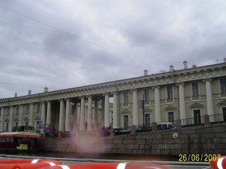Cu barca pe Neva - St Petersburg