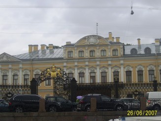 Cu barca pe Neva - St Petersburg