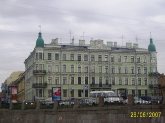 Cu barca pe Neva - St Petersburg